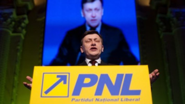 Antonescu: PNL susţine cele două amendamente la buget iniţiate de Fenechiu şi Vosganian